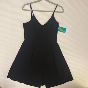 NWT! Gianni Bini Black fit and flare Dress with spaghetti straps. Size small